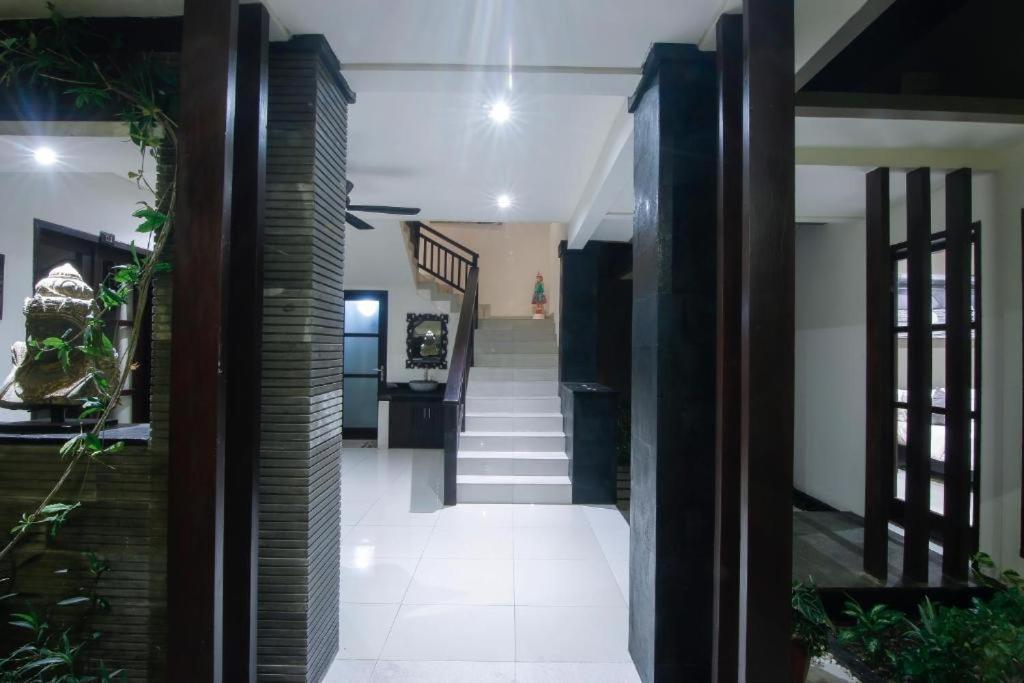 The Lakshmi Villas By The Beach House Quần đảo Gili Ngoại thất bức ảnh