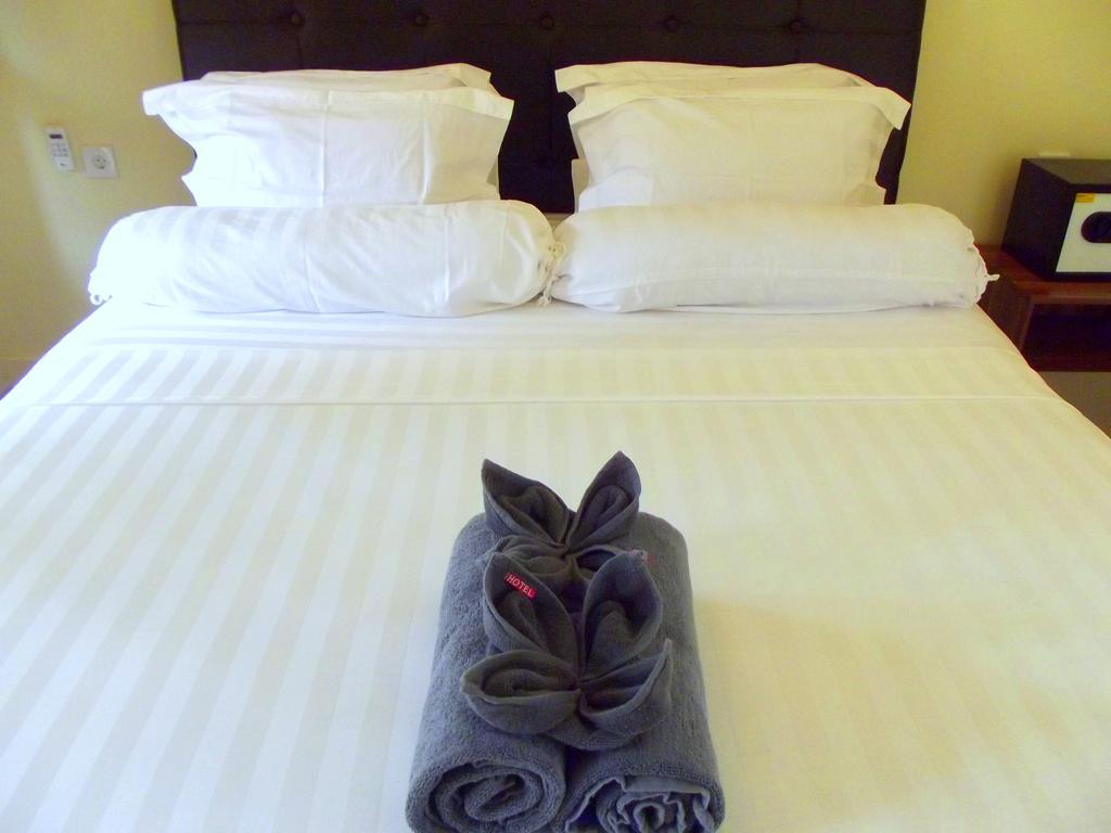 The Lakshmi Villas By The Beach House Quần đảo Gili Ngoại thất bức ảnh
