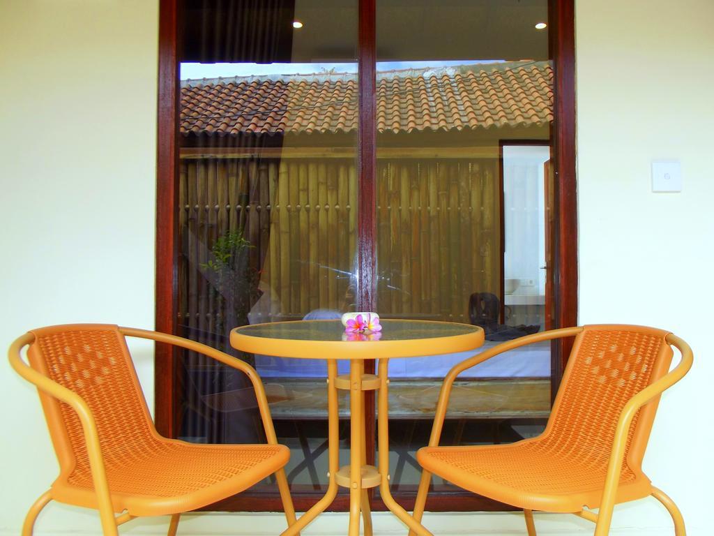 The Lakshmi Villas By The Beach House Quần đảo Gili Ngoại thất bức ảnh